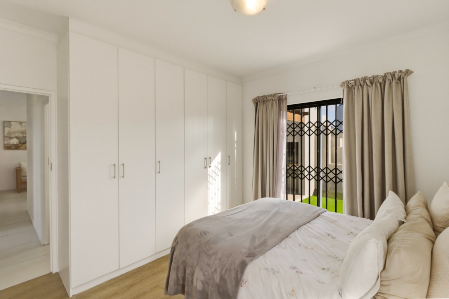 3 Bedroom Property for Sale in Aan de Wijnlanden Western Cape